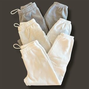 ARITZIA— TNAction Mega Sweatpants x 3!
